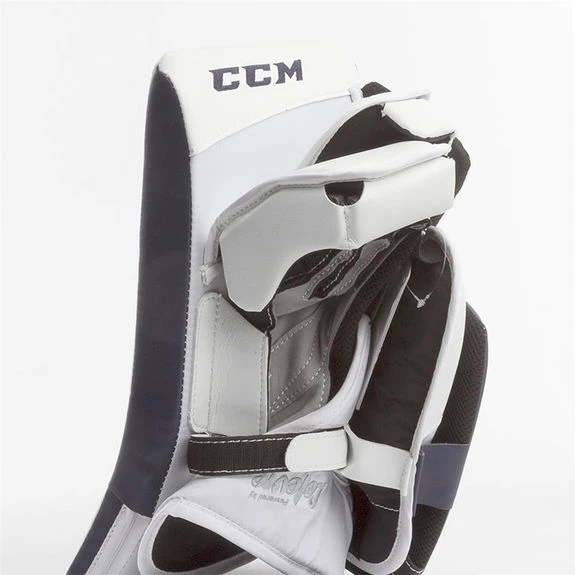 Bouclier CCM Premier P2.9 Intermédiaire 4 Bouclier CCM Premier P2.9 Intermédiaire – Image 4