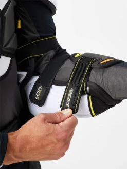 Coudières CCM Super Tacks AS1 Senior 14 Coudières CCM Super Tacks AS1 Senior -Pro Patinage pdtimg 4472748b