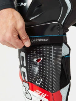 Jambières CCM JetSpeed FT6 Senior 18 Jambières CCM JetSpeed FT6 Senior -Pro Patinage pdtimg 5002555b